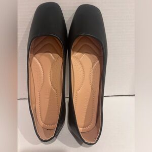 Trendy Wild Diva Lounge Classic Woman’s Square Toe Black Ballet Flats Slip-on/ 9